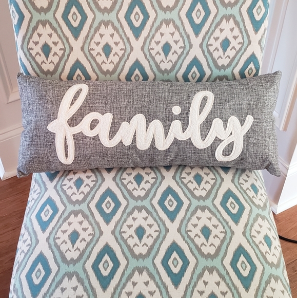 Large Gray Embroidery Accent Pillow New With Tags tag Grey - Picture 5 of 5